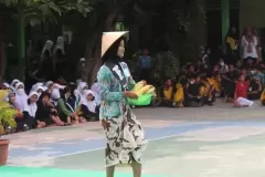 class-meeting_fashion-show2022-31